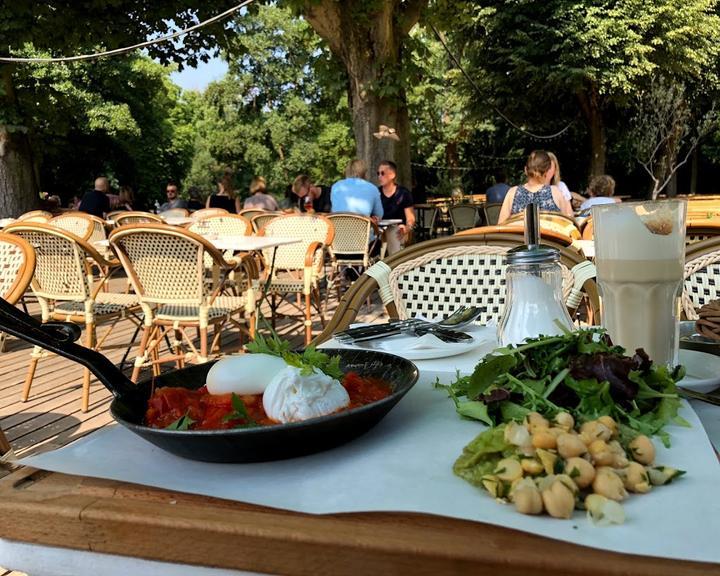 Cafe am Neuen See, Biergarten